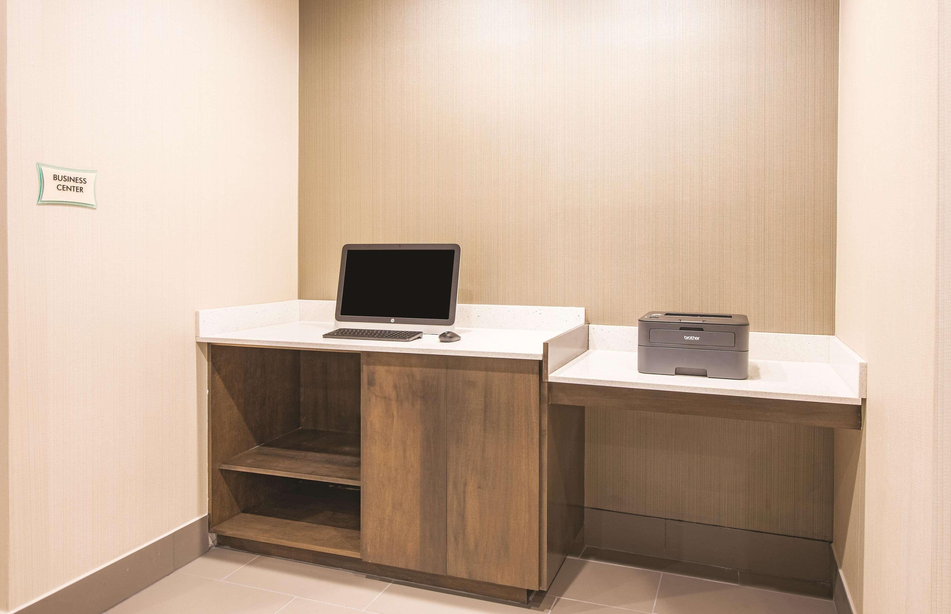 La Quinta By Wyndham York Otel Dış mekan fotoğraf